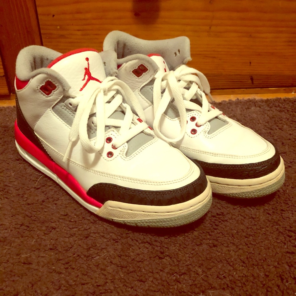 Air Jordan Retro 3 Fire Red